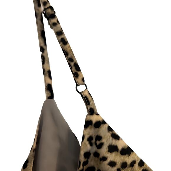 Cupcakes & Cashmere Tank Blouse Women's XS Olive & Black‎ Cheetah Print Buttons - Picture 5 of 8